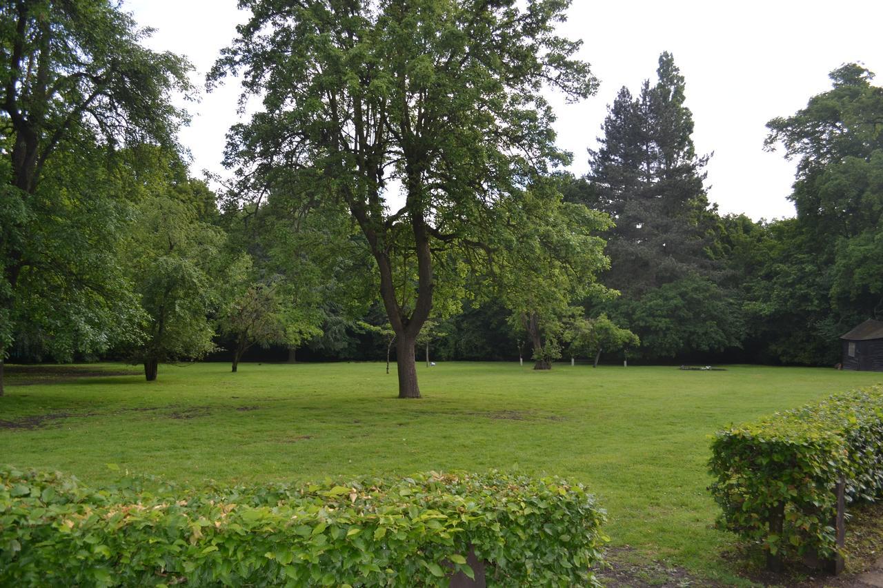 Gilwell Park Hotel Chingford Luaran gambar
