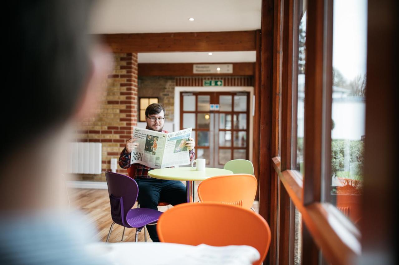Gilwell Park Hotel Chingford Luaran gambar